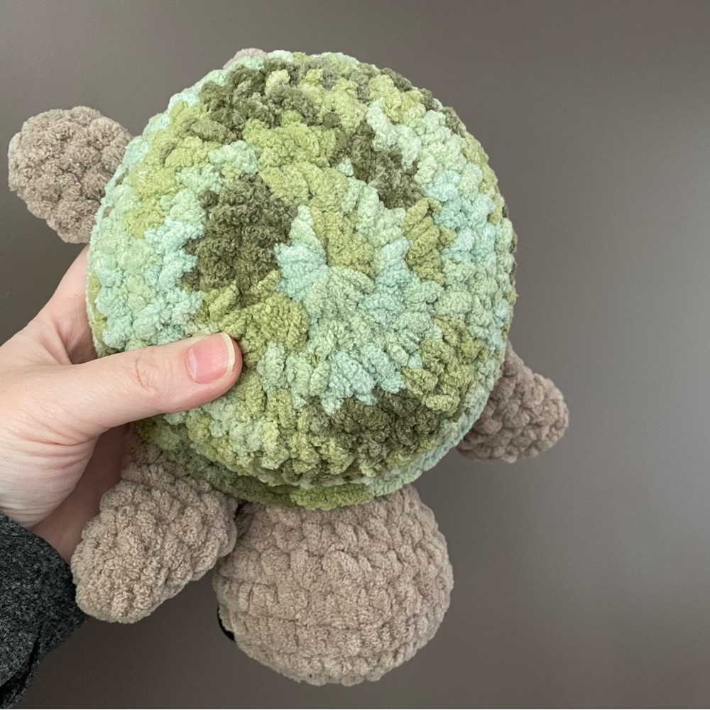 Sea Turtle Plushie Stuffie Amigurumi - Picture 4 of 9